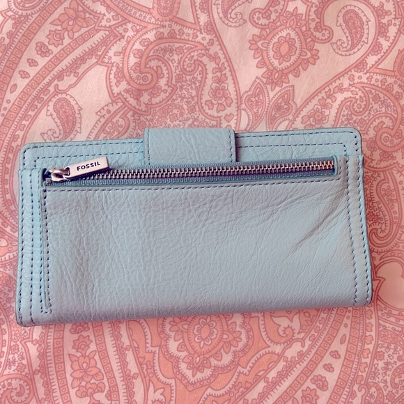Fossil Wallet - Picture 2 of 5